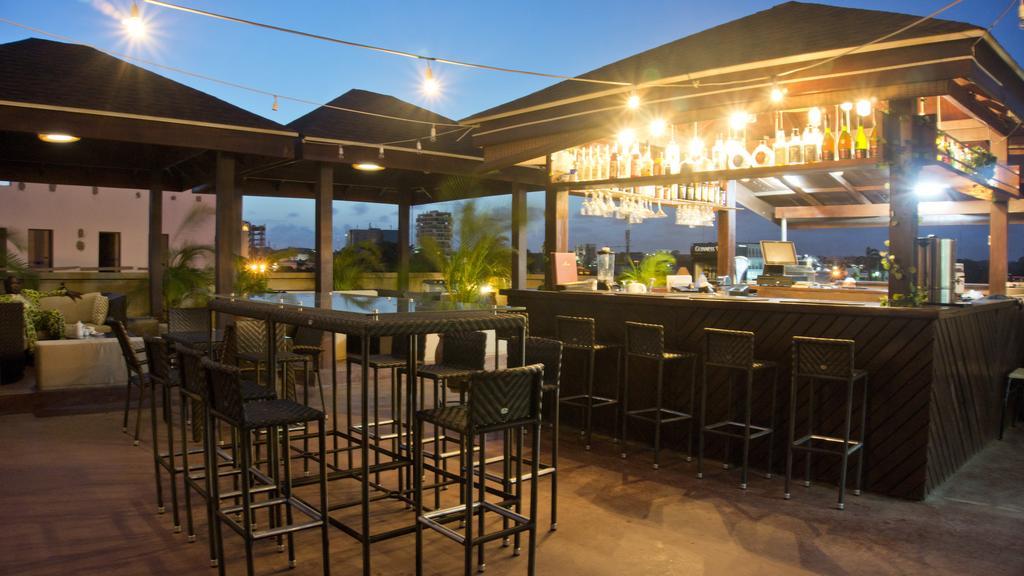 Tropical Enclave Hotel Accra Ngoại thất bức ảnh