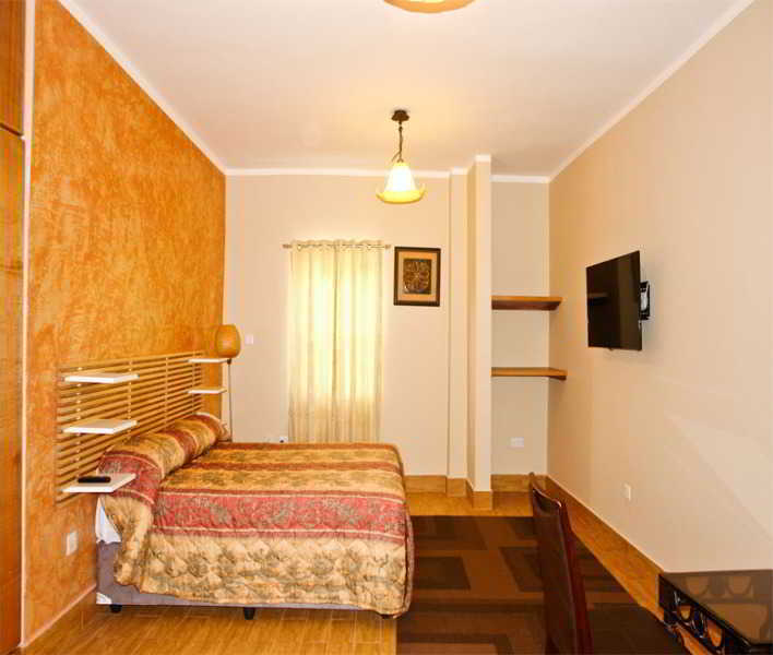 Tropical Enclave Hotel Accra Ngoại thất bức ảnh
